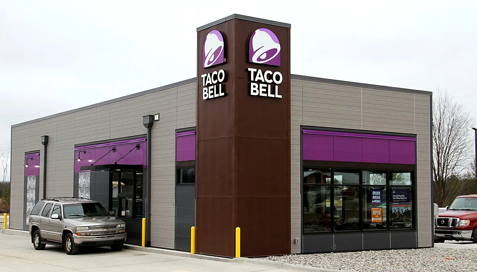 New Taco Bell restaurant building built by RBF Construction